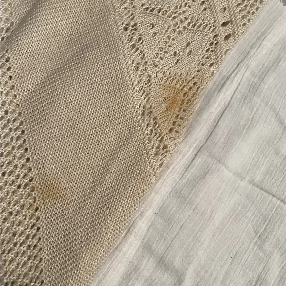 Elegant Cream Women's Sweater - Picture 7 of 8